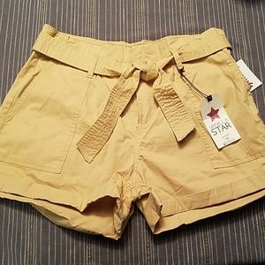 Vanilla Star shorts